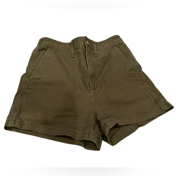 Madewell Pants - Madewell Women's Olive Green Elastic Waist & Button Closure Shorts‎ Size XS